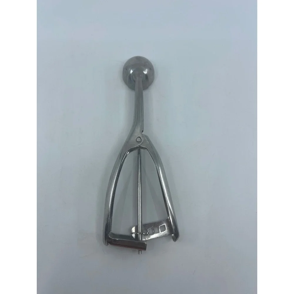 Hamilton Beach Model 33 Stainless Steel Ice Cream Scoop Disher Squeeze Handle 8